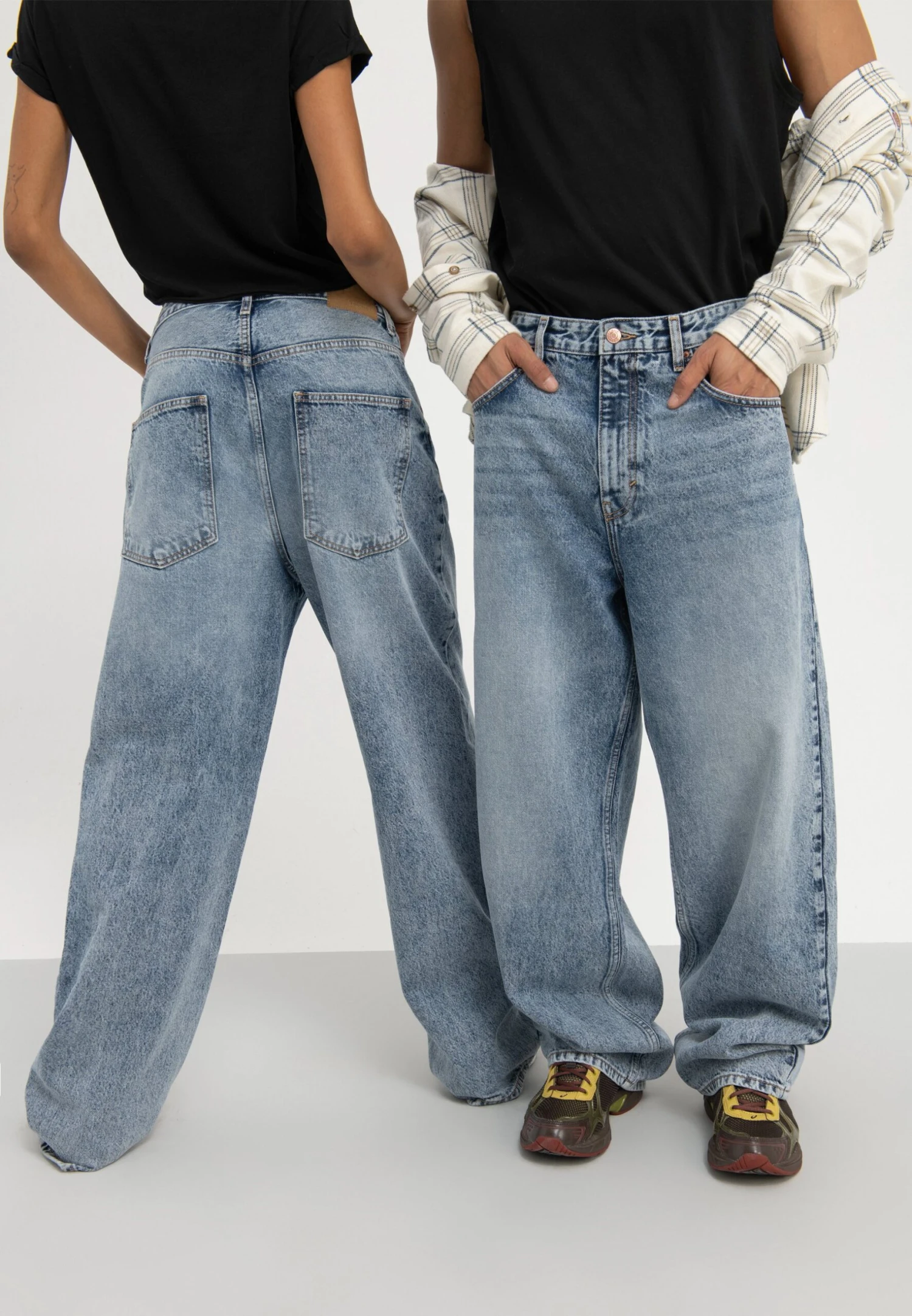 YOURTURN Baggy Jeans Unisex - Relaxed Fit Jeans - Dark Blue Denim 3 YOURTURN Baggy Jeans Unisex - Relaxed Fit Jeans - Dark Blue Denim