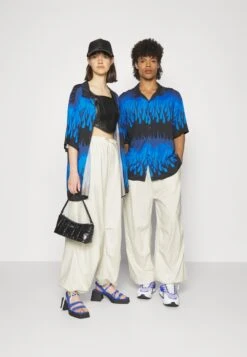 YOURTURN Genderless Parachute Unisex - Broek - White 9 YOURTURN Genderless Parachute Unisex - Broek - White -Yourturn 06e39912308e4b91a4cd76863ad2e3c3