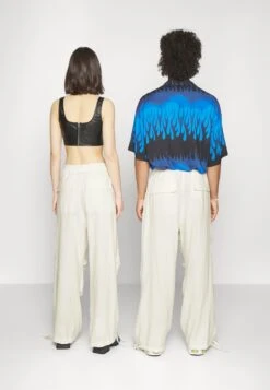 YOURTURN Genderless Parachute Unisex - Broek - White 10 YOURTURN Genderless Parachute Unisex - Broek - White -Yourturn 0c77b5c732f14400b52ed89d37d8294d