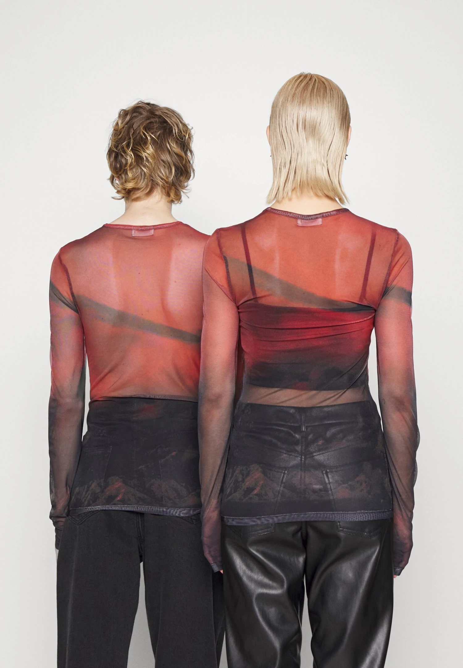 YOURTURN Unisex - Longsleeve -Red 5 YOURTURN Unisex - Longsleeve -Red - Afbeelding 3