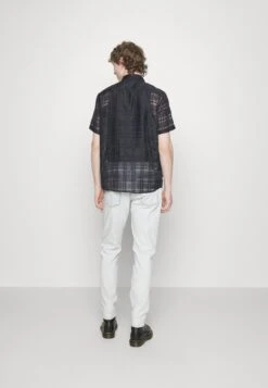 YOURTURN Mesh Shirt - Overhemd - Black -Yourturn 1c58a84f03924ff8a6822e8adaee1e56