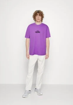 YOURTURN Unisex - T-Shirt Print - Purple -Yourturn 2dc2d80c58cc4772ae5e672a680a8fac