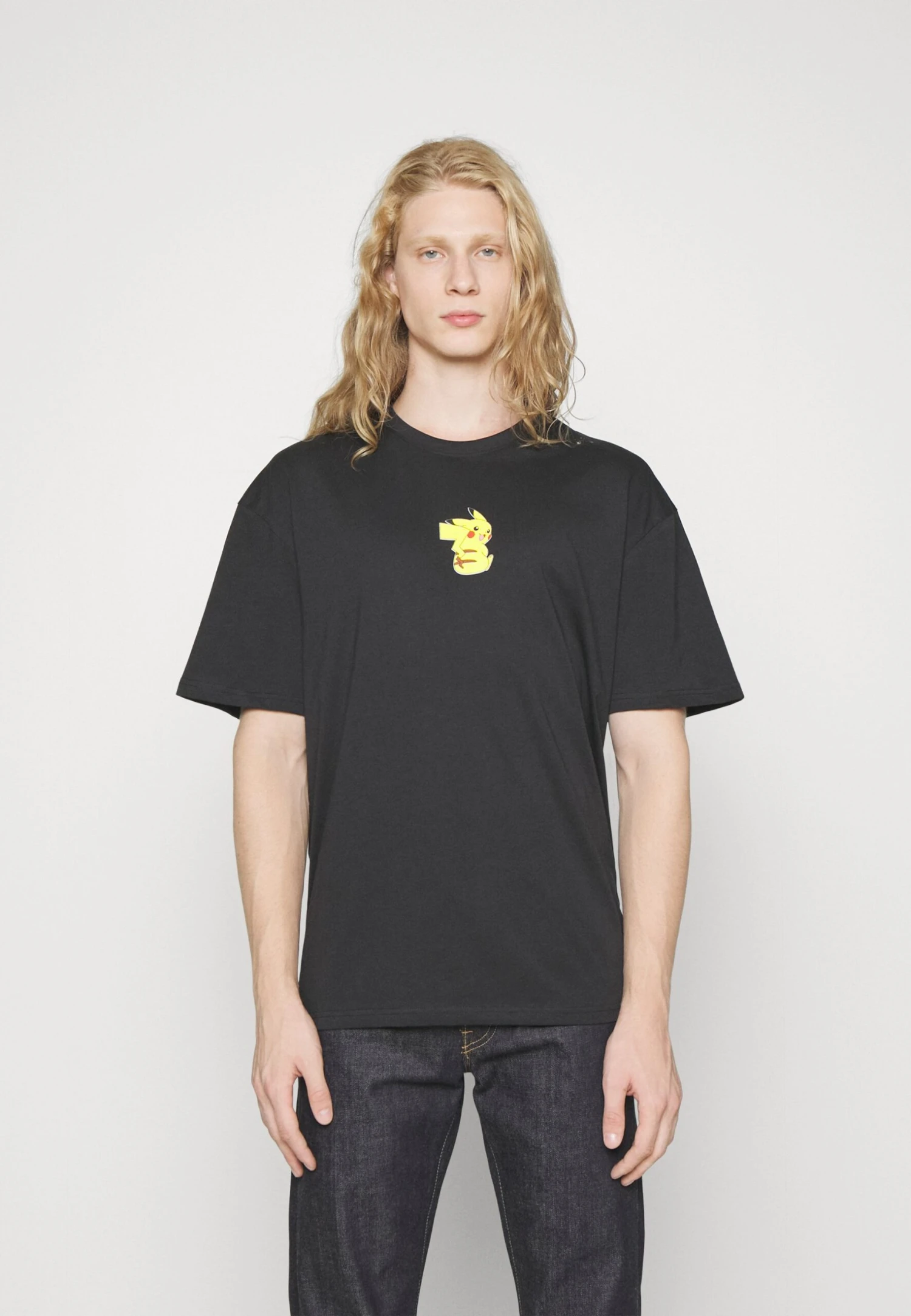 YOURTURN Pokemon Pikachu Unisex - T-Shirt Print - Black 3 YOURTURN Pokemon Pikachu Unisex - T-Shirt Print - Black