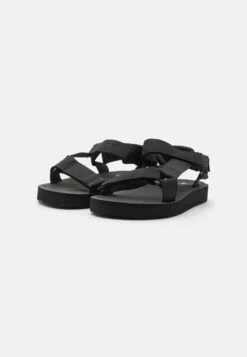 YOURTURN Unisex - Sandalen - Black -Yourturn 566918750e4b433faebf9841799ab61e