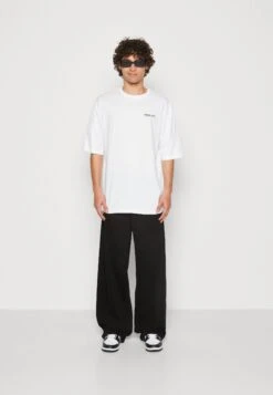 YOURTURN T-Shirt Print - White -Yourturn 5fb4f9e5064945698f69e5a41639f82f