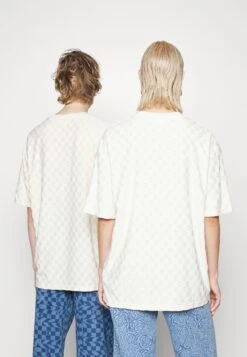 YOURTURN Unisex - T-Shirt Print - Off-White 10 YOURTURN Unisex - T-Shirt Print - Off-White -Yourturn 62b7671a114b4ea790a161fbfdc325cc