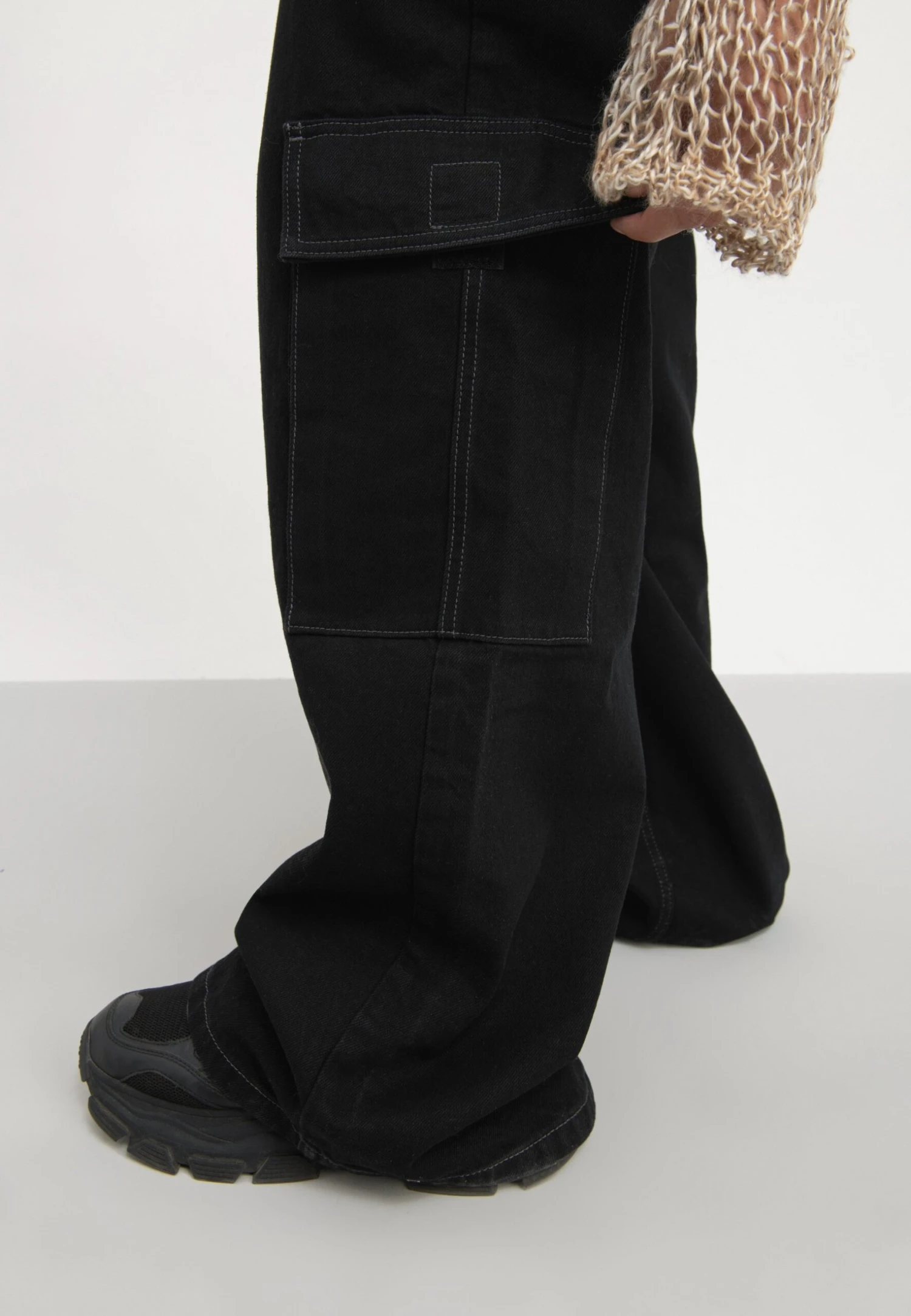 YOURTURN Unisex - Relaxed Fit Jeans - Black Denim 8 YOURTURN Unisex - Relaxed Fit Jeans - Black Denim - Afbeelding 6