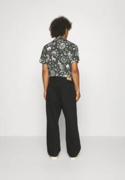 YOURTURN Baggy Jeans Unisex - Relaxed Fit Jeans - Black Denim 9 YOURTURN Baggy Jeans Unisex - Relaxed Fit Jeans - Black Denim -Yourturn 856524ea1a41478dbf188a3711e8cfe3