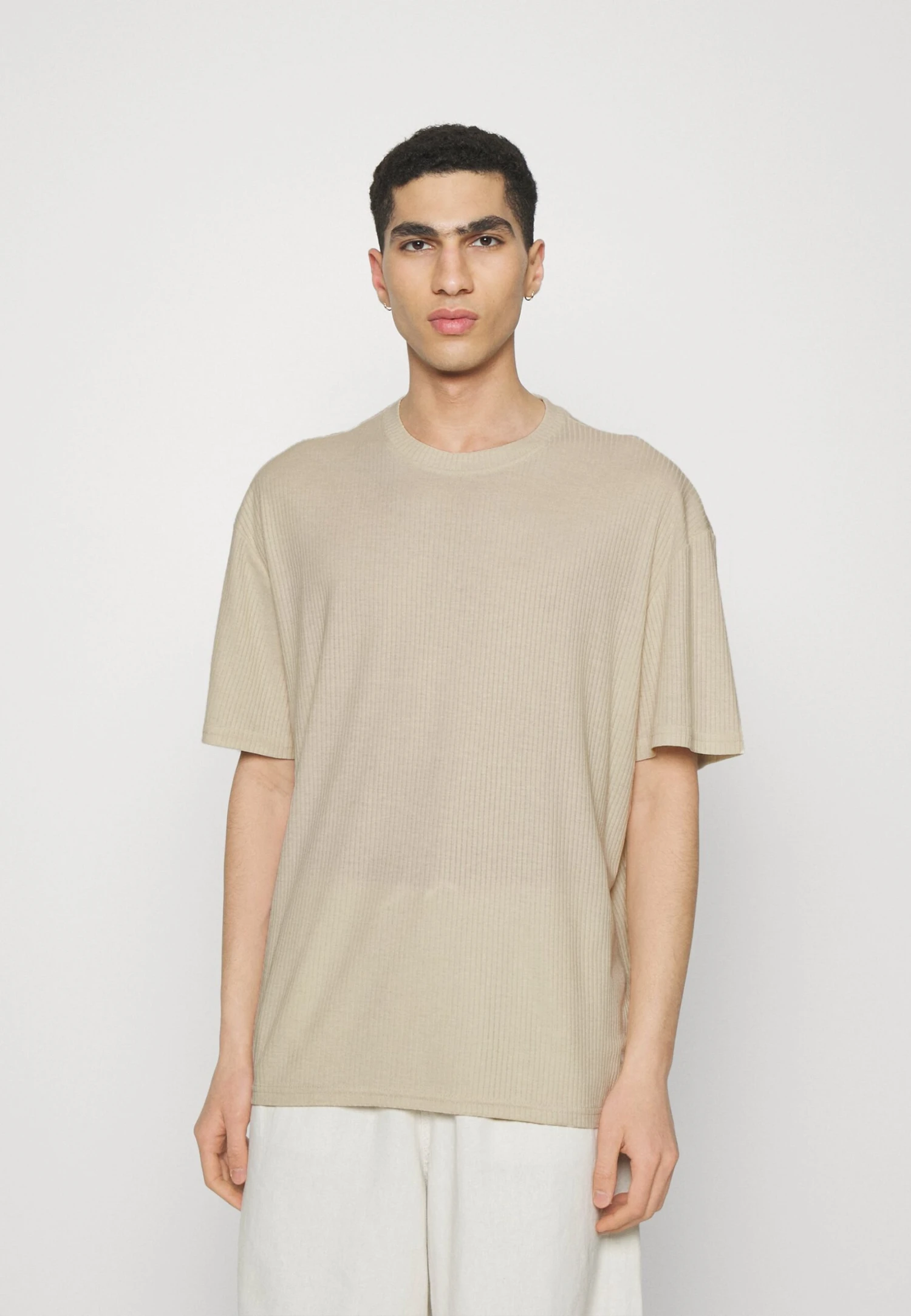 YOURTURN Unisex 2 Pack - T-Shirt Basic - Offwhite/Light Green 6 YOURTURN Unisex 2 Pack - T-Shirt Basic - Offwhite/Light Green - Afbeelding 4