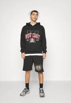 YOURTURN Sweater - Black 11 YOURTURN Sweater - Black -Yourturn 9084b2036cd940d3b04f35274e3b9536