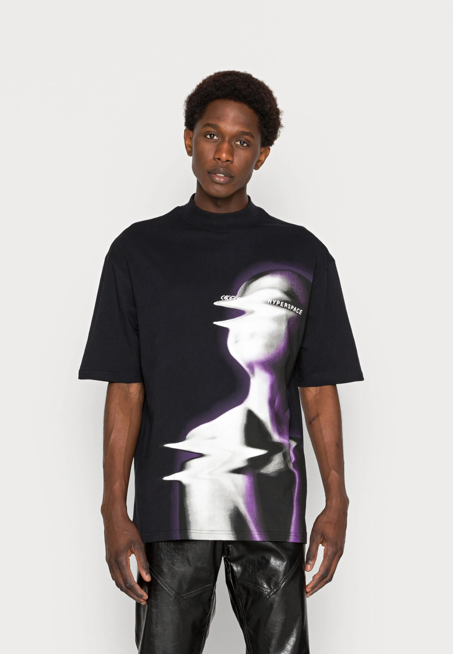 YOURTURN Unisex - T-Shirt Print -Black 3 YOURTURN Unisex - T-Shirt Print -Black