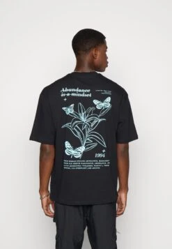 YOURTURN Chest Tee Unisex - T-Shirt Print - 802 - Black -Yourturn b2af27d4ebd04411a960eb8d69437ecf