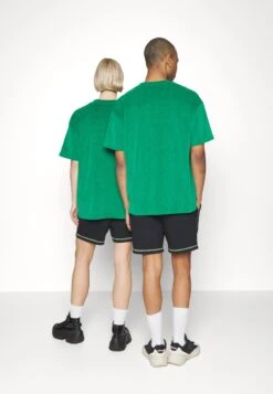 YOURTURN Unisex - T-Shirt Basic - Green 10 YOURTURN Unisex - T-Shirt Basic - Green -Yourturn bc96786e28734a3399fab92de488f76f