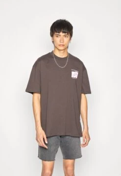 YOURTURN Unisex - T-Shirt Print - Brown -Yourturn c8ec94f0dc8847a2866ed8f02b2d8cc9