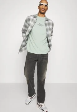 YOURTURN Unisex - T-Shirt Print - Green 12 YOURTURN Unisex - T-Shirt Print - Green -Yourturn cc13ef0d0e5b46b79b7e32b0cd7d484f