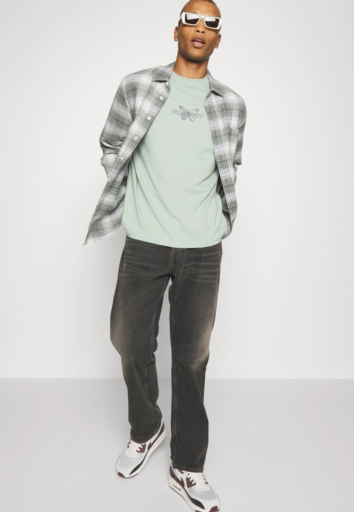 YOURTURN Unisex - T-Shirt Print - Green 6 YOURTURN Unisex - T-Shirt Print - Green - Afbeelding 4