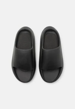 YOURTURN Badslippers - Black -Yourturn cf646b70f2e848caa63bab5f5d5868bd