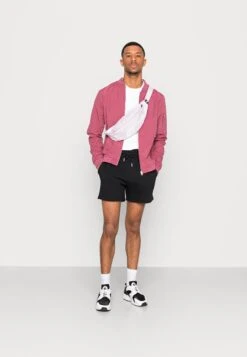 Yourturn -Yourturn d14d239459a94bf79a460e15a5853e47