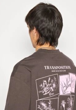 YOURTURN Unisex - T-Shirt Print - Brown -Yourturn d2a431f090284451bebf99efc6f03470