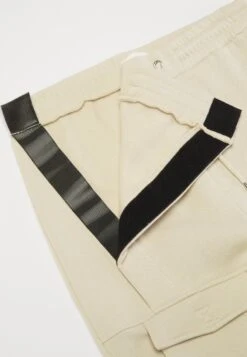 YOURTURN Trainingsbroek - Beige -Yourturn d9756528a5f046829b9e56dbebee00ba