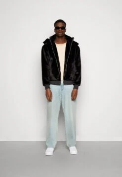 YOURTURN Winterjas - Black -Yourturn dc1b31ccb5534f1d9c180643a62266a0