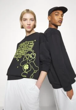 YOURTURN Care Bears Unisex - Sweater - Black -Yourturn e33887706bac4586bf2c53e1397e0537