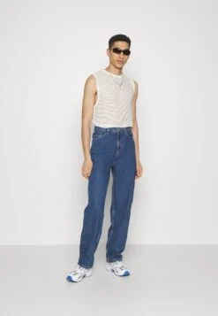 YOURTURN Unisex - Relaxed Fit Jeans - Dark Blue Denim 8 YOURTURN Unisex - Relaxed Fit Jeans - Dark Blue Denim -Yourturn e7f690a703734827833eb1cbf199bf32