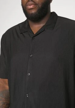 YOURTURN Plisse Shirt Unisex - Overhemd - Black 11 YOURTURN Plisse Shirt Unisex - Overhemd - Black -Yourturn ebe953609ad041e29fb537e234f3f4d3