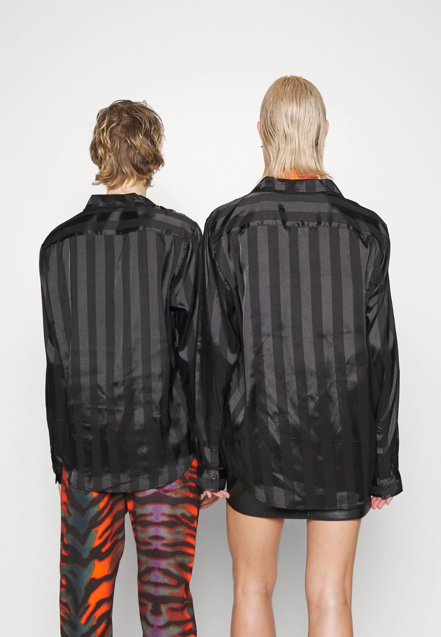 YOURTURN Festive Unisex - Overhemd - Black 5 YOURTURN Festive Unisex - Overhemd - Black - Afbeelding 3