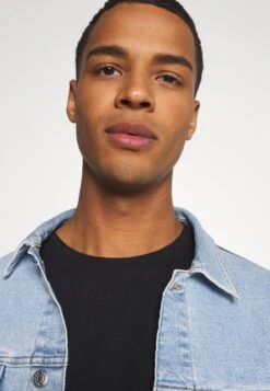 YOURTURN Unisex - T-Shirt Print - Black 12 YOURTURN Unisex - T-Shirt Print - Black -Yourturn f2a3cfc5fe484830898e53193cf9741d