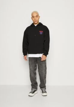 YOURTURN Darkness But- Sweater - Black 9 YOURTURN Darkness But- Sweater - Black -Yourturn f834da181dfa4013a41b984a8a2ee568